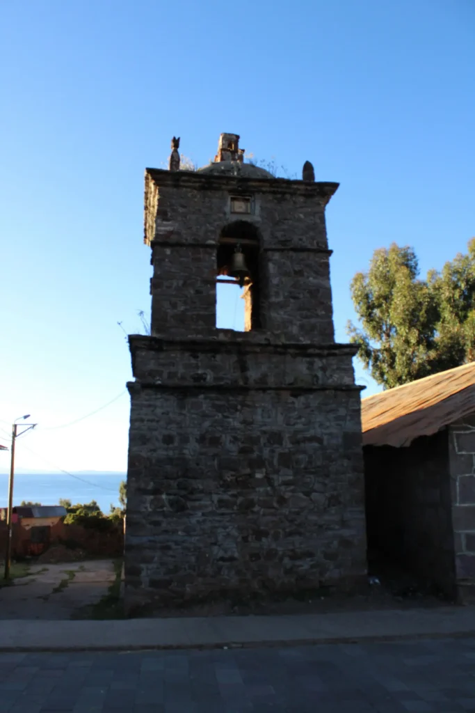 Amantani Paisaje Pueblo Iglesia